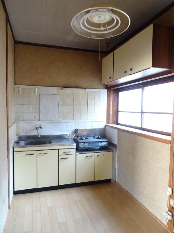 秦借家 キッチン