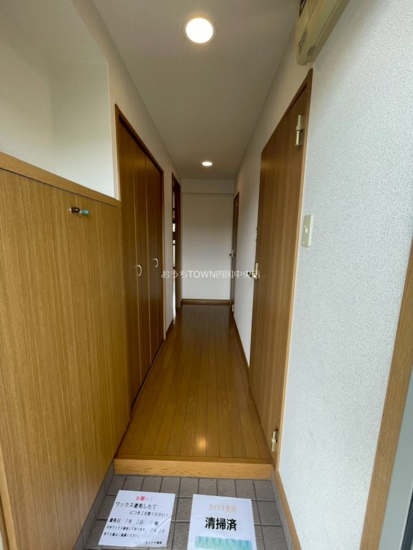 ベルリッツ金子 玄関