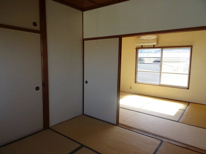 森田マンション ベッドルーム