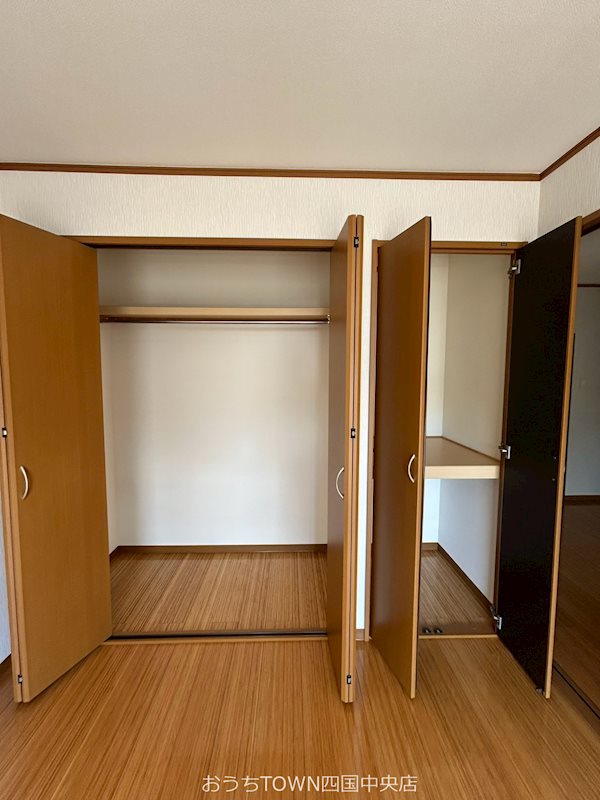 メゾン新珠 収納