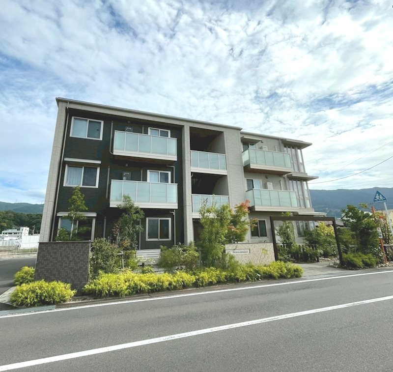 アトリエール上分 303号室 外観