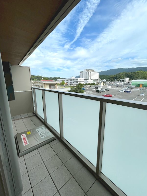 アトリエール上分 ベランダ