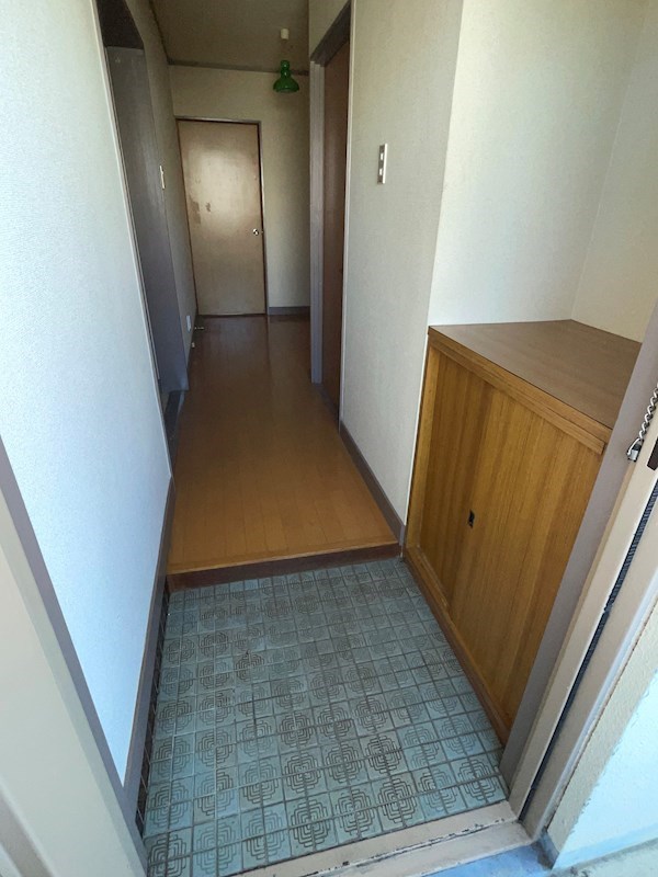 松田マンション 玄関