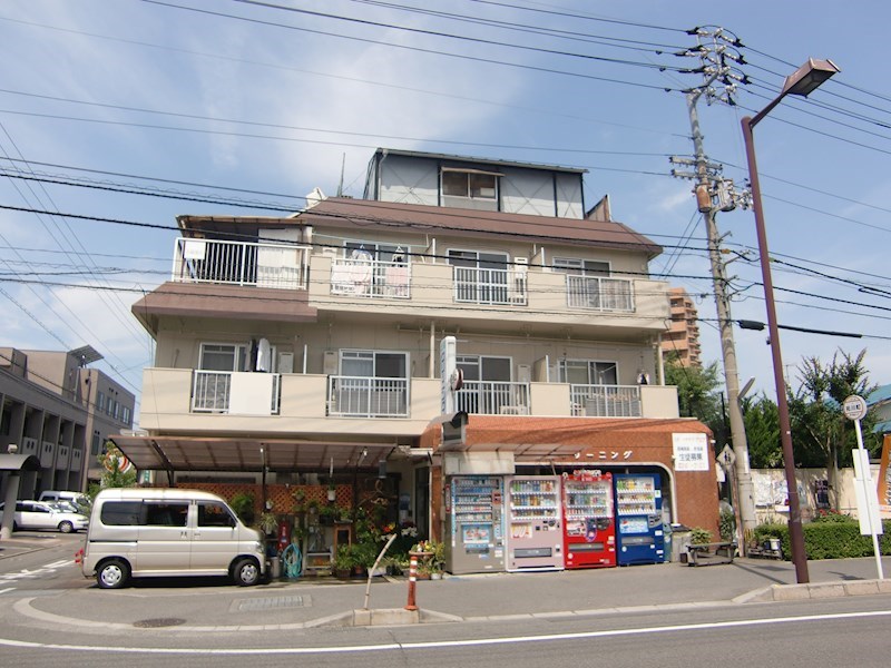 土居ビル 301号室 外観