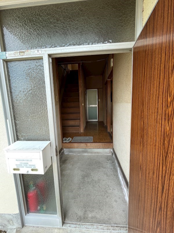松本ＭＭ貸家（一戸建て） 玄関