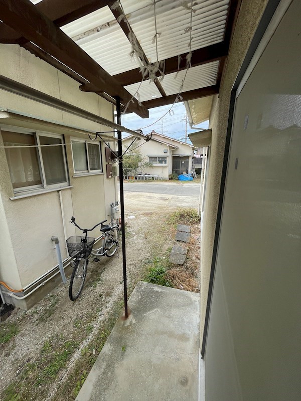 松本ＭＭ貸家（一戸建て） ベランダ