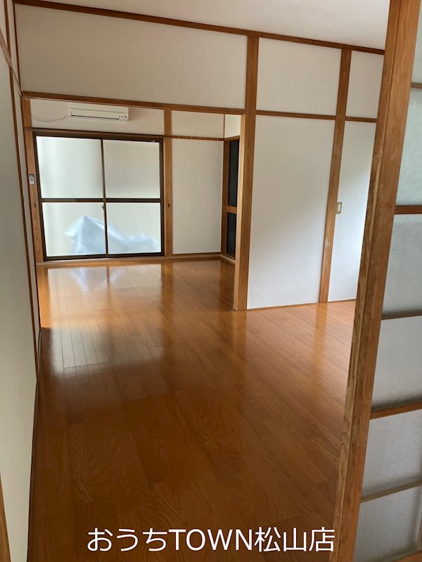 朝野貸家（朝生田町５丁目） リビング