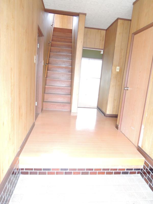石丸貸家（三町スポーツセンター裏） 玄関