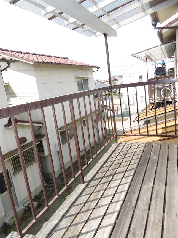 余戸東中川貸家 ベランダ