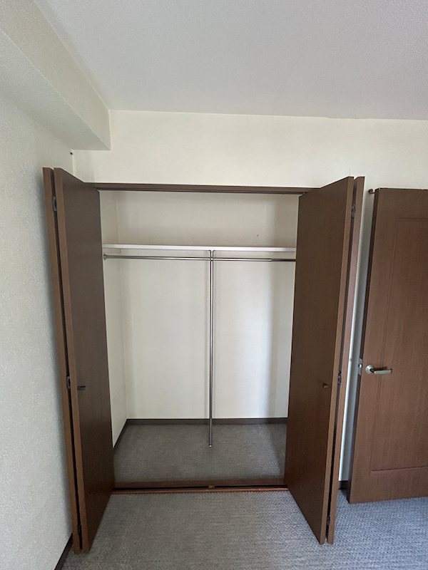 ダイアパレス新居浜繁本町３０８号室 収納