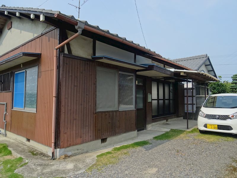 政枝町鴻上貸家 外観