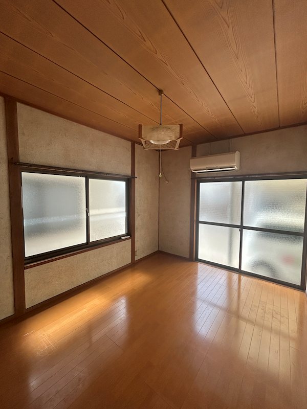 愛媛県新居浜市新田町２丁目 ベッドルーム