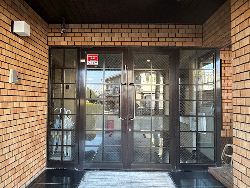 賀茂女子学生会館 エントランス