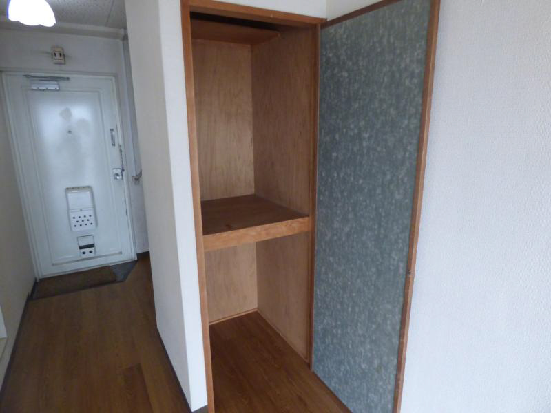 猪倉ビル 収納