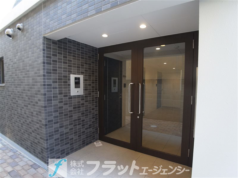 ヴィラ北白川 エントランス