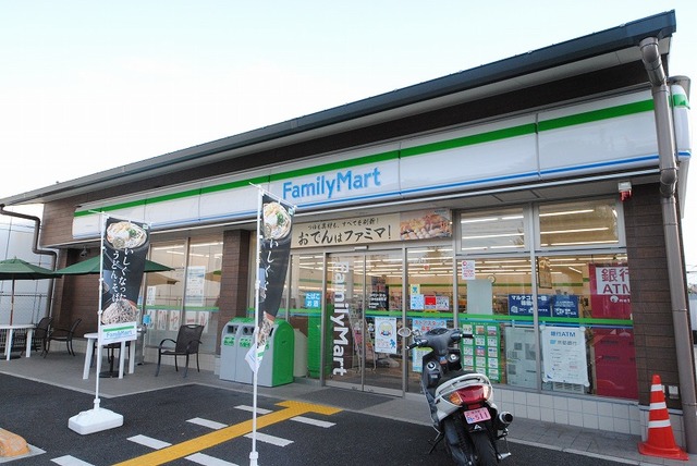 ヴィラ北白川 コンビニ