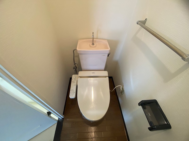 ベルメゾン鴨川 トイレ