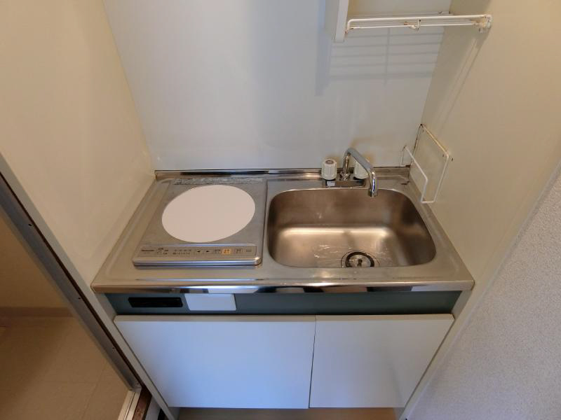 平行マンション キッチン