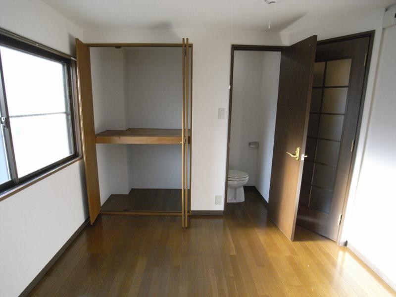 平行マンション 収納