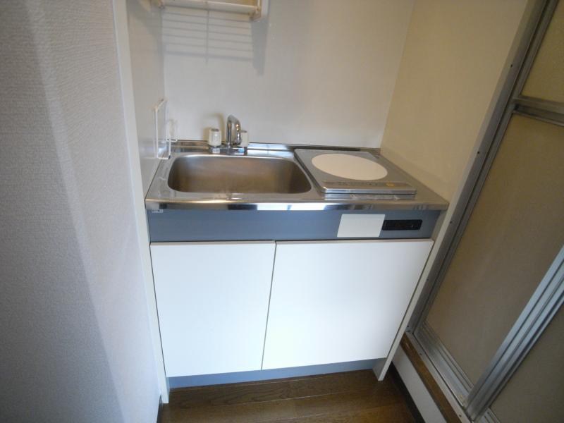 平行マンション キッチン