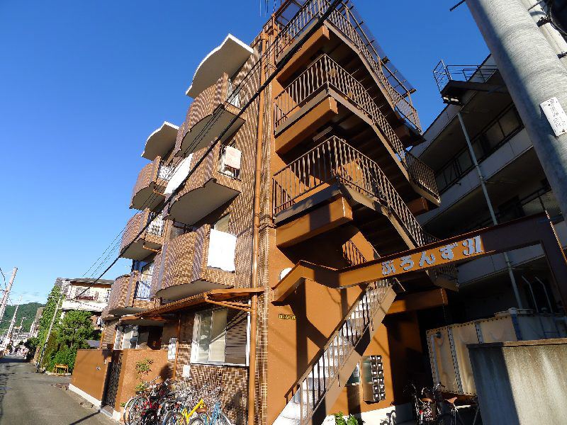 ブロンズ31 外観