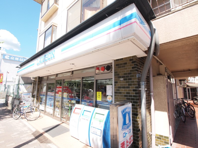 コーポ紫明 コンビニ