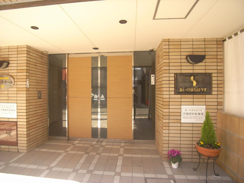京都府京都市中京区間之町通二条下る鍵屋町486 エントランス