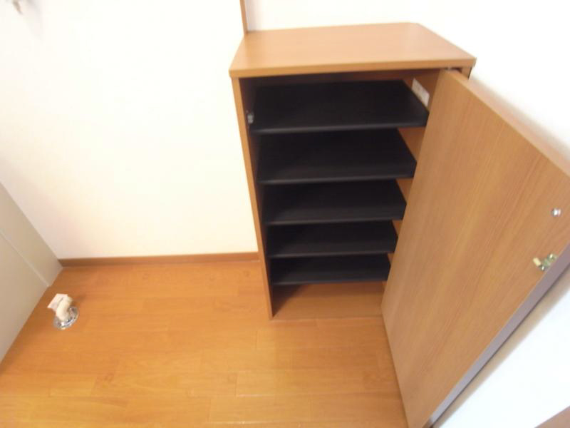 ロイヤルコート Miyoshi 収納