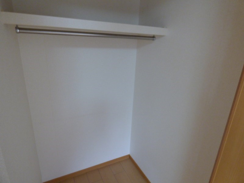 Emeraude高野 収納