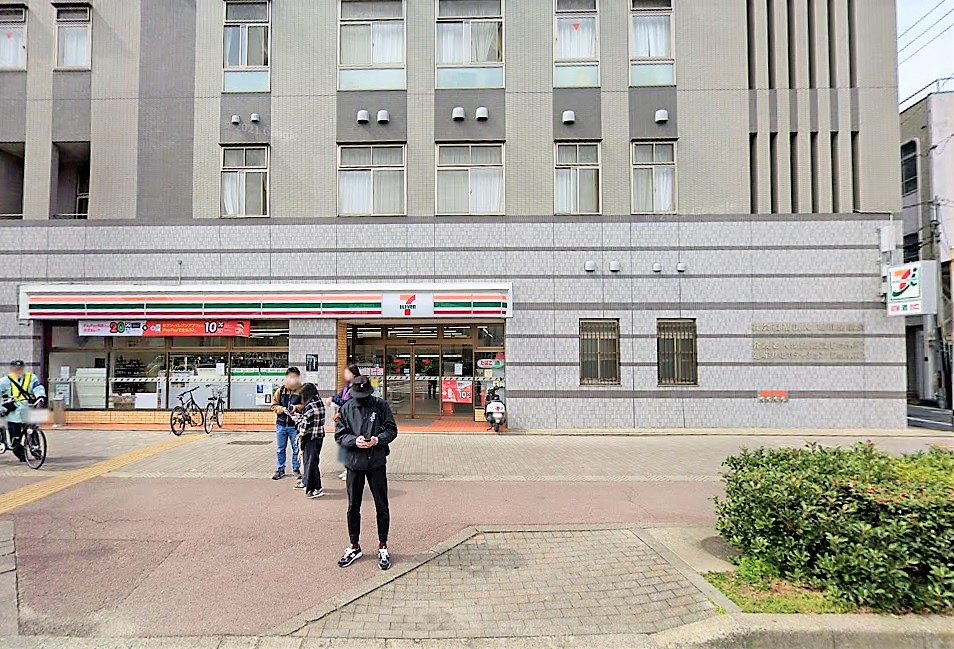 インベスト京都堀川 コンビニ