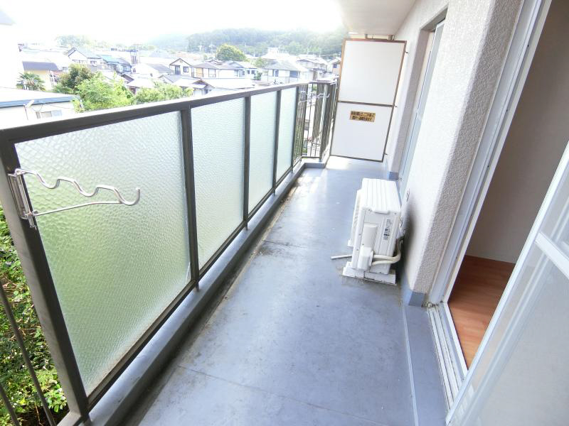 ヴィラ衣笠 ベランダ
