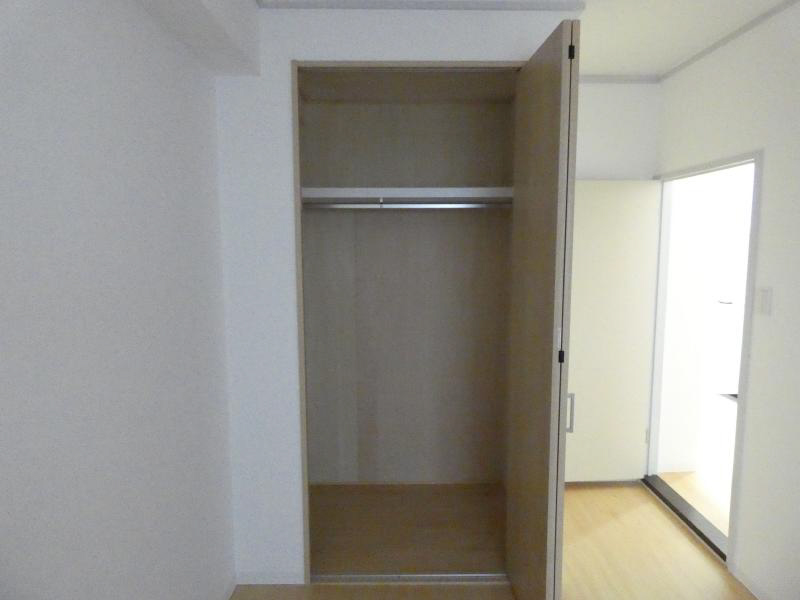 ヴィラ衣笠 収納
