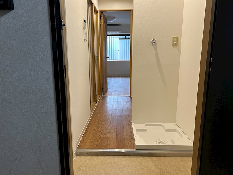あゆま邸 玄関