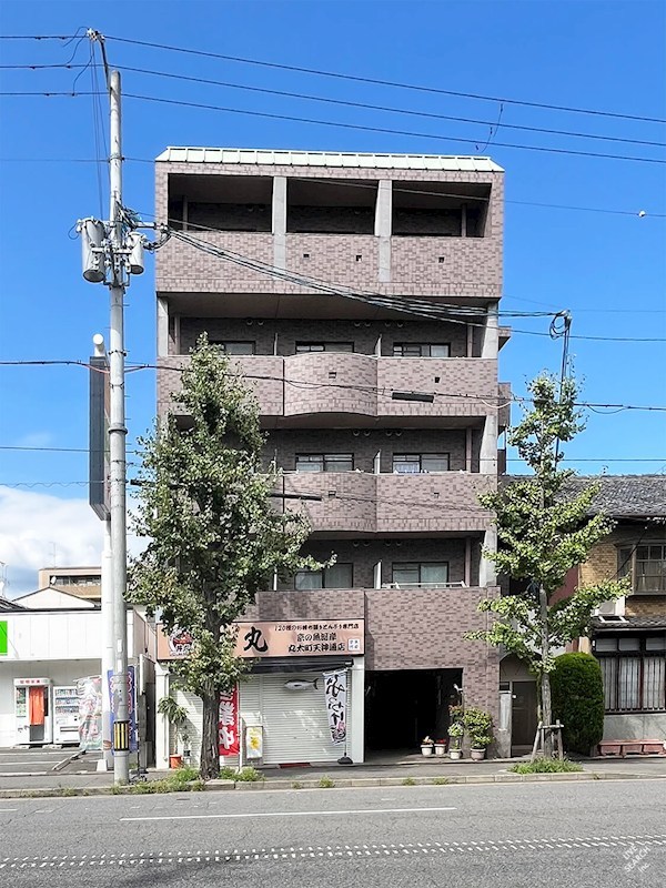 ゴールドクレスト 外観