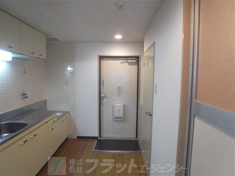 ナイス市原24 玄関
