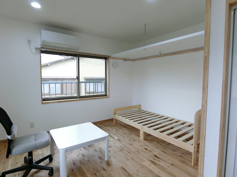 Koga East リビング