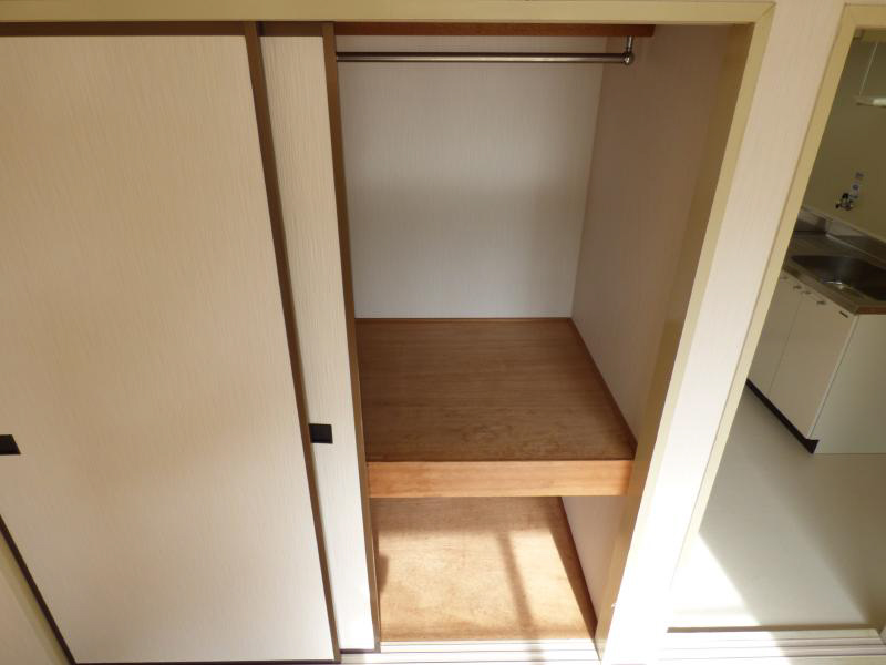 プチハウスしのざき 収納