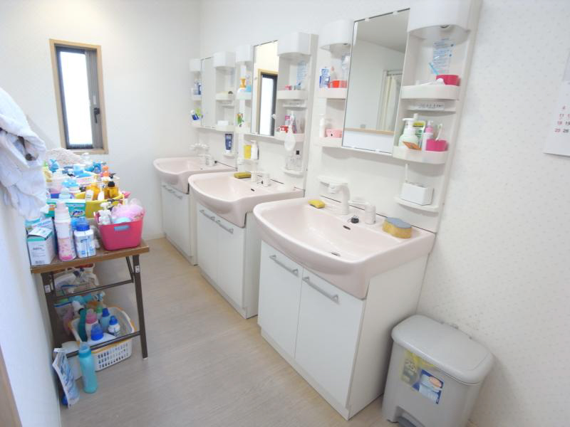 シェアフラットハタノ 洗面所