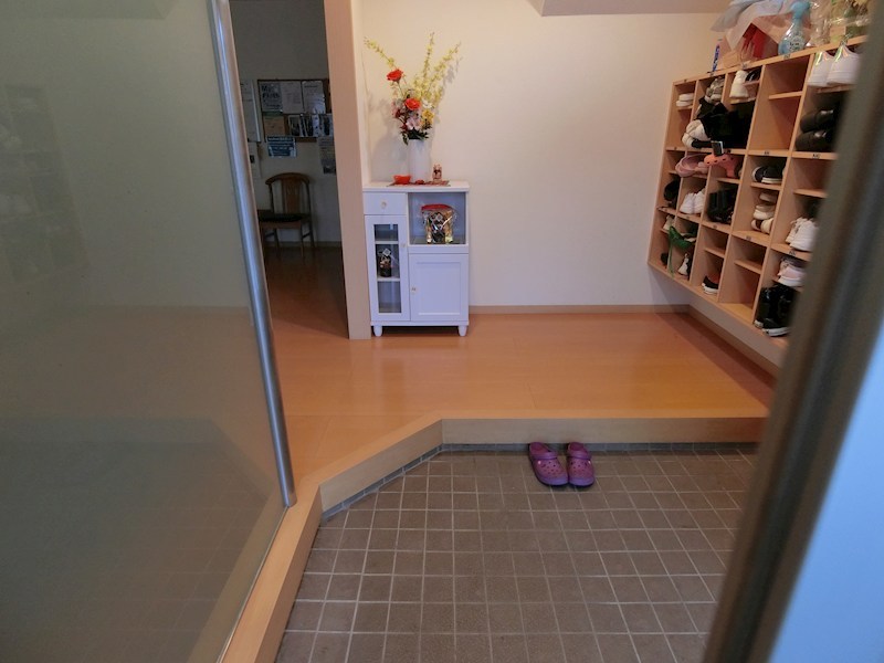 シェアフラットハタノ 玄関