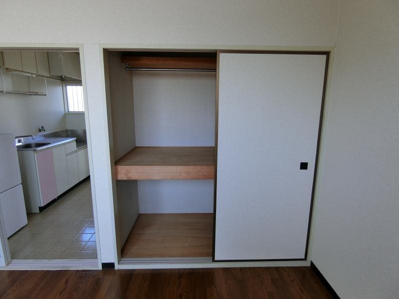 プチハウスしのざき 収納