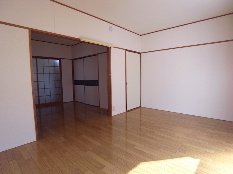 シャンポール小野 リビング