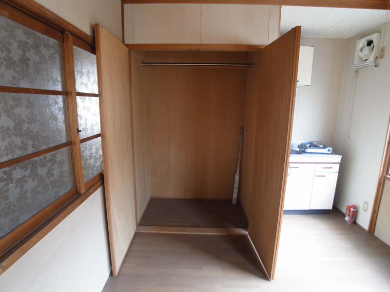 岩松アパート 収納