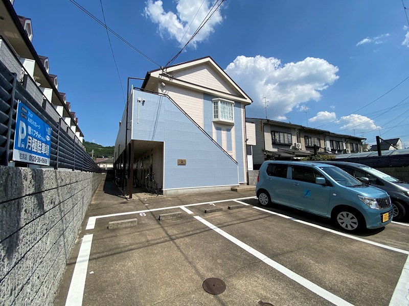 AXISⅡ 駐車場