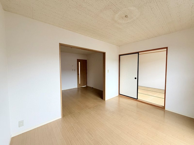 京都府京都市左京区静市市原町208・209-1・209-2 リビング