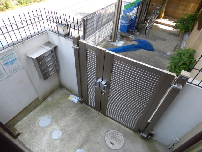 シェアフラット岩倉 エントランス
