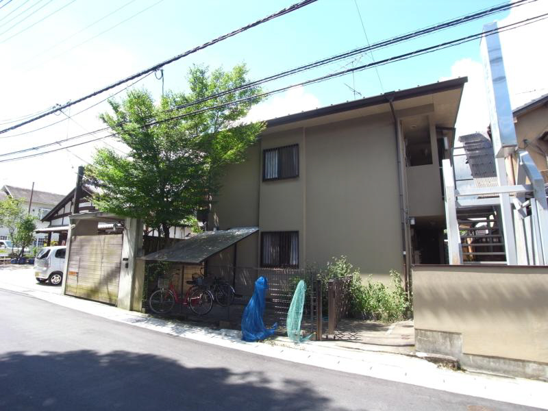シェアフラット岩倉 外観