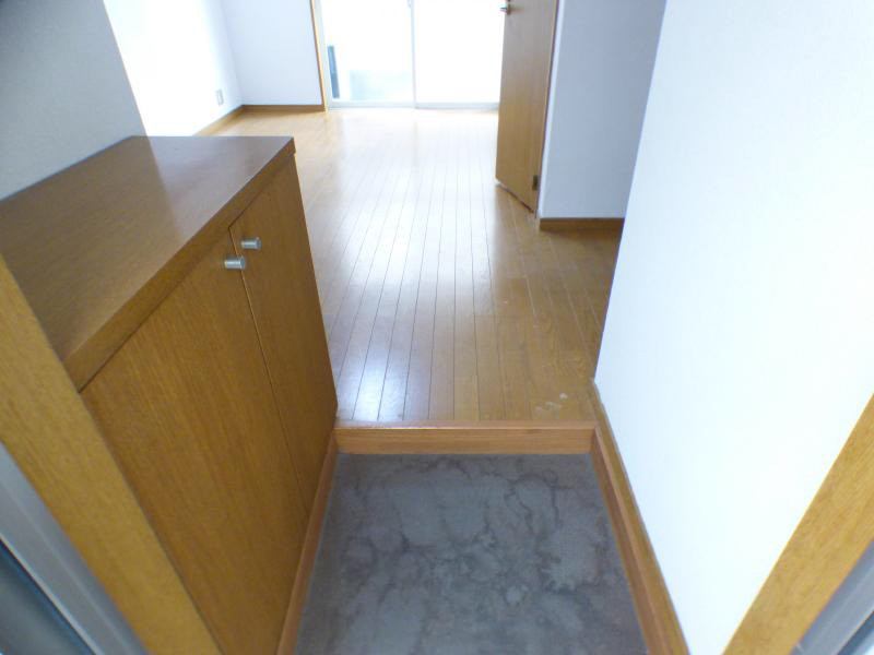 くれないはうす 玄関