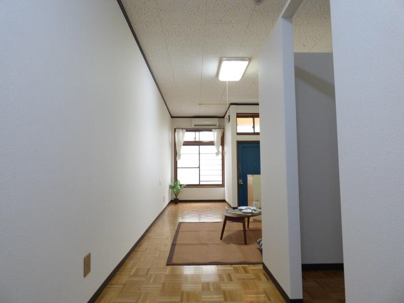 マンションつかさ リビング