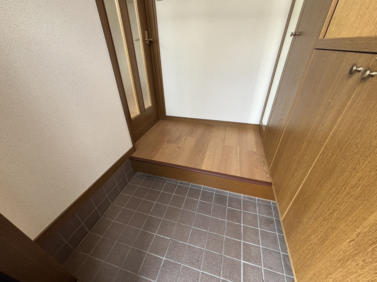 大宮西野山町貸家 玄関