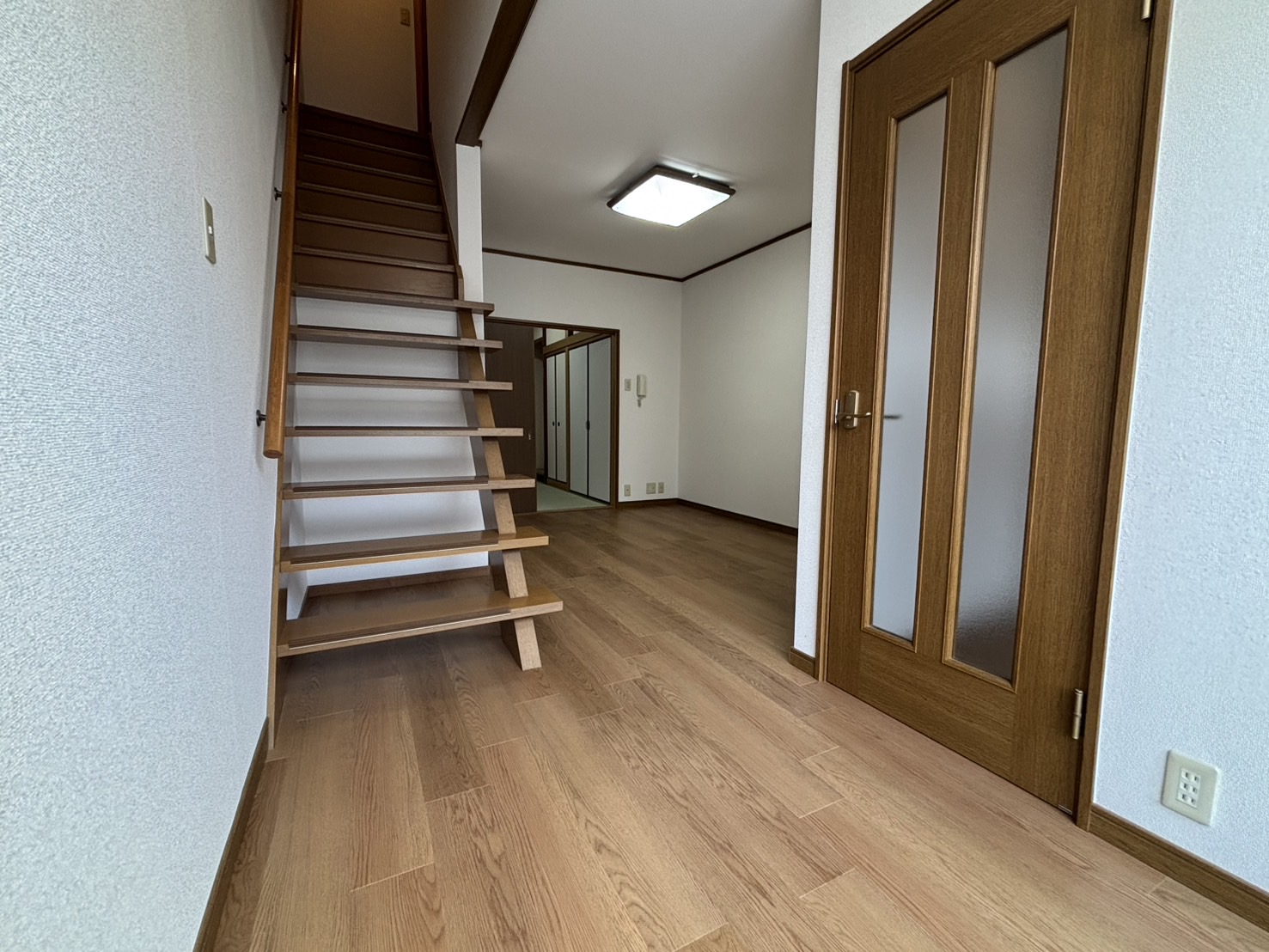 大宮西野山町貸家 内装